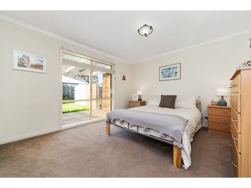 3 Joan Court, Skye VIC 3977