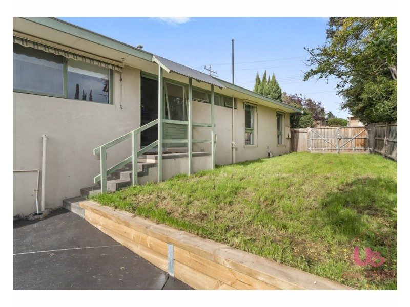 10 Lawson Avenue, Frankston South VIC 3199