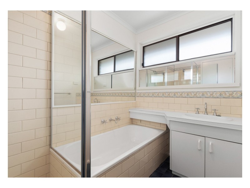 6 Eliza Court, Seaford VIC 3198