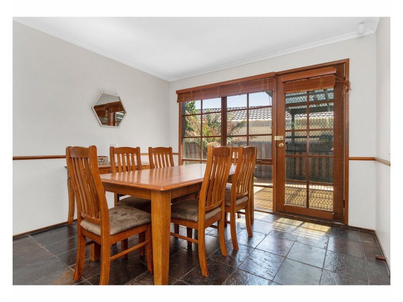 5 Ballymore Court, Frankston VIC 3199