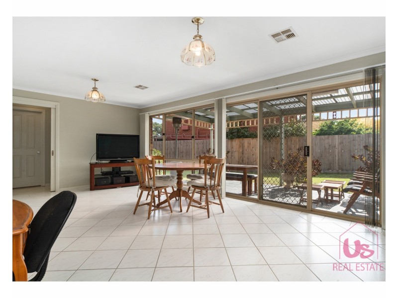 6 Kingston Heights, Frankston VIC 3199