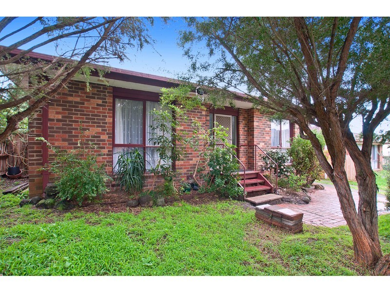 6 Lochaber Avenue, Frankston VIC 3199