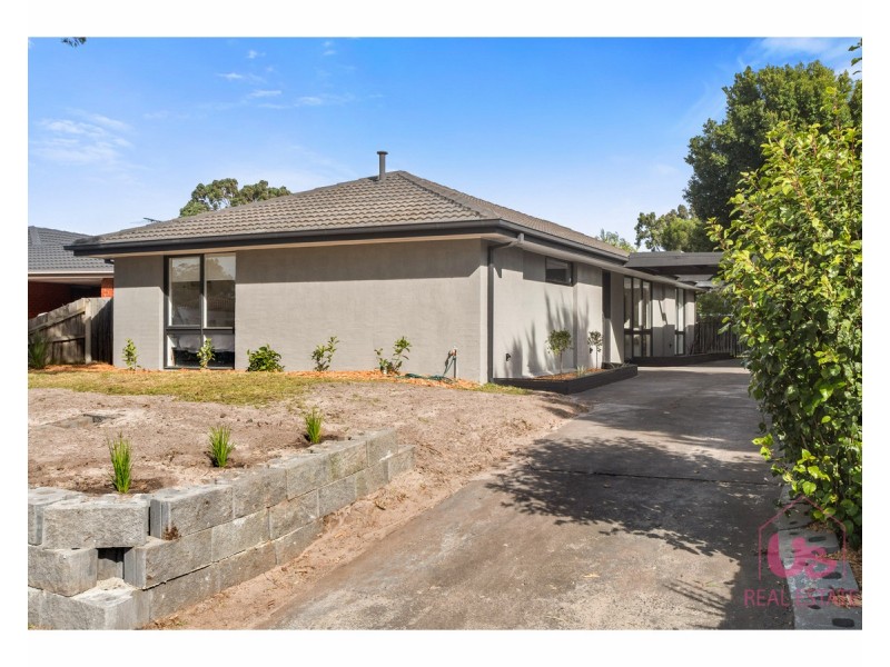 17 Fantail Court, Carrum Downs VIC 3201