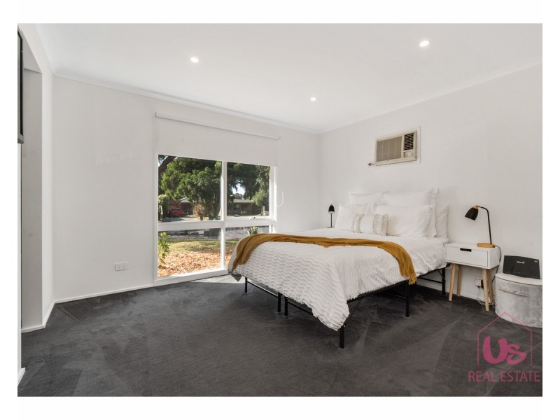 17 Fantail Court, Carrum Downs VIC 3201