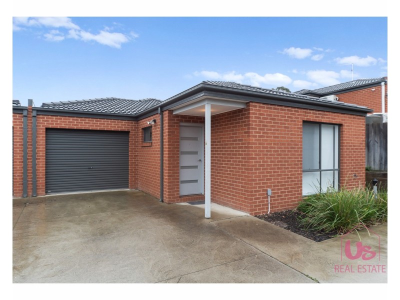 6/98 Ahern Road, Pakenham VIC 3810