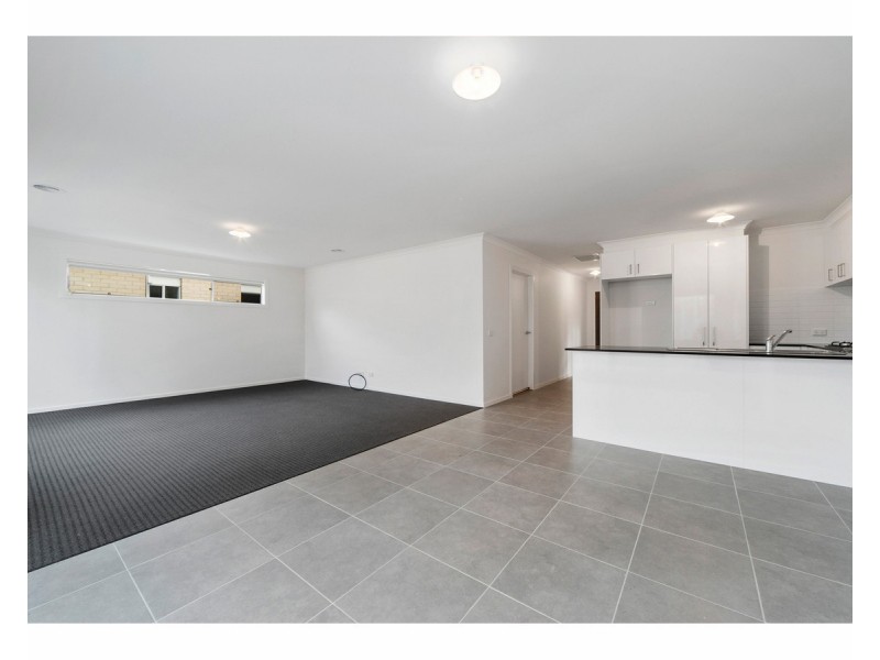 14/34 Potts Road, Langwarrin VIC 3910