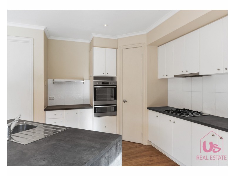 1 Nolan Court, Sandhurst VIC 3977