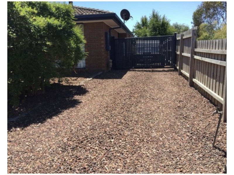 3 Dunn Crescent, Langwarrin VIC 3910