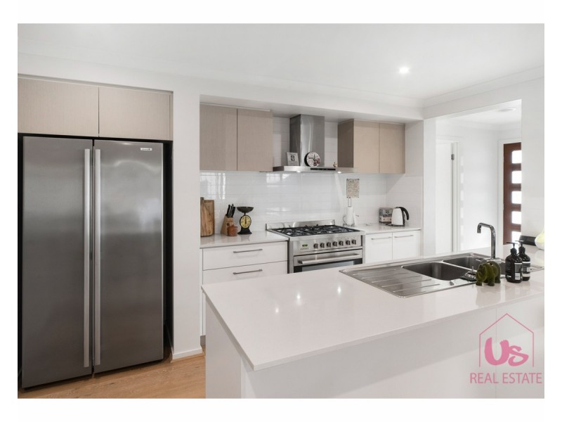 75A Clarendon Drive, Somerville VIC 3912