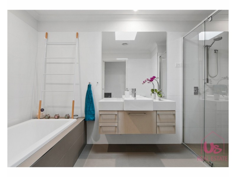 75A Clarendon Drive, Somerville VIC 3912