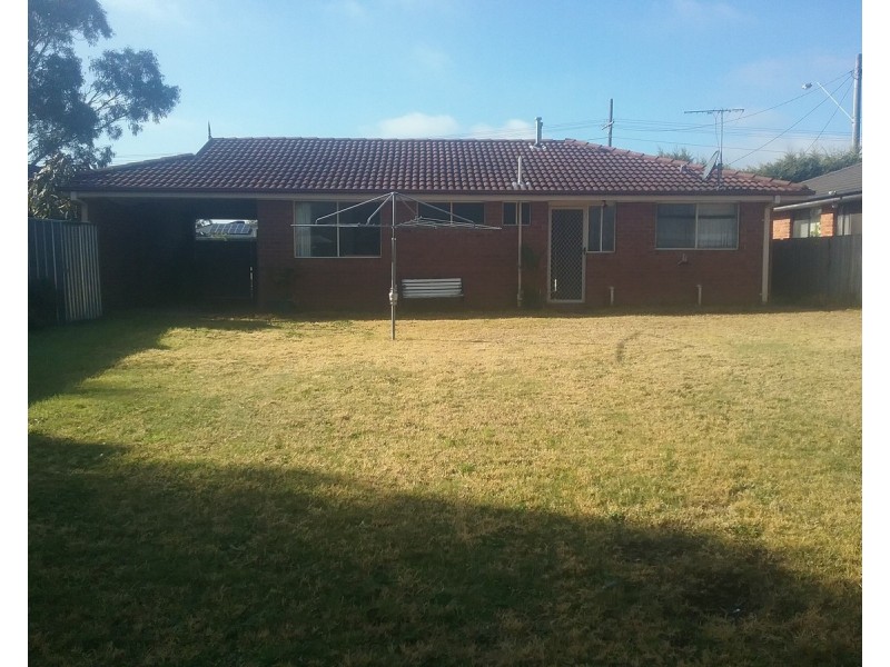 65 McClelland Drive, Skye VIC 3977