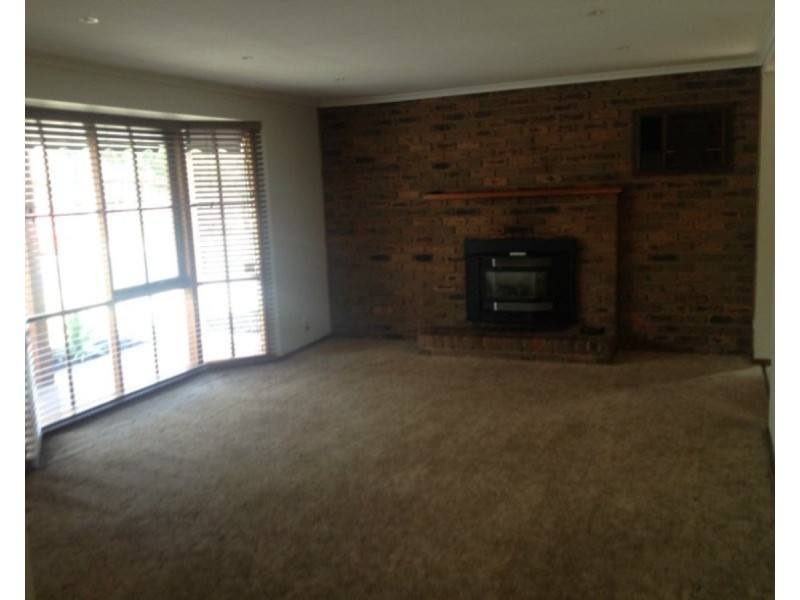 2 Freeman Place, Langwarrin VIC 3910