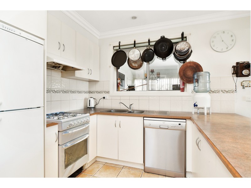 15 Grasswren Close, Langwarrin VIC 3910