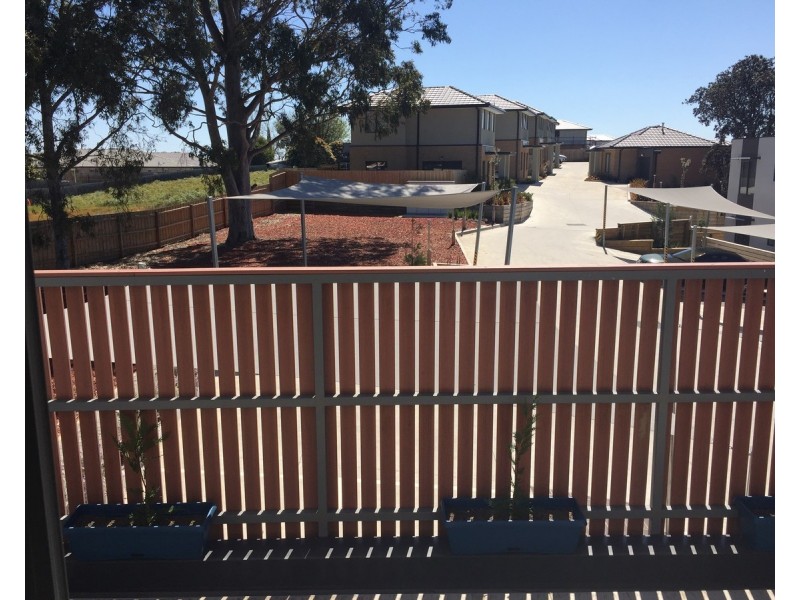 2/15 Jericho Court, Carrum Downs VIC 3201