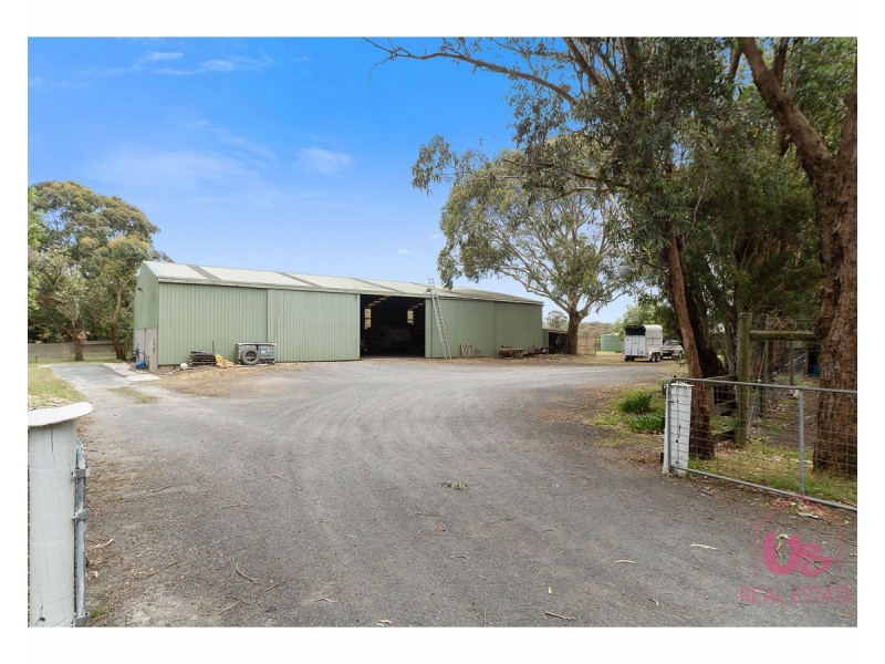 227 Pearcedale Road, Cranbourne South VIC 3977