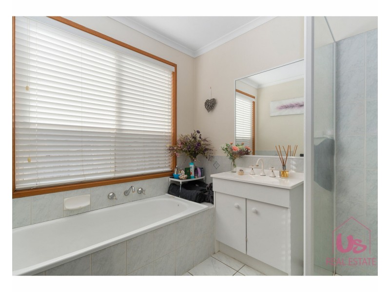 3 Huntly Court, Langwarrin VIC 3910