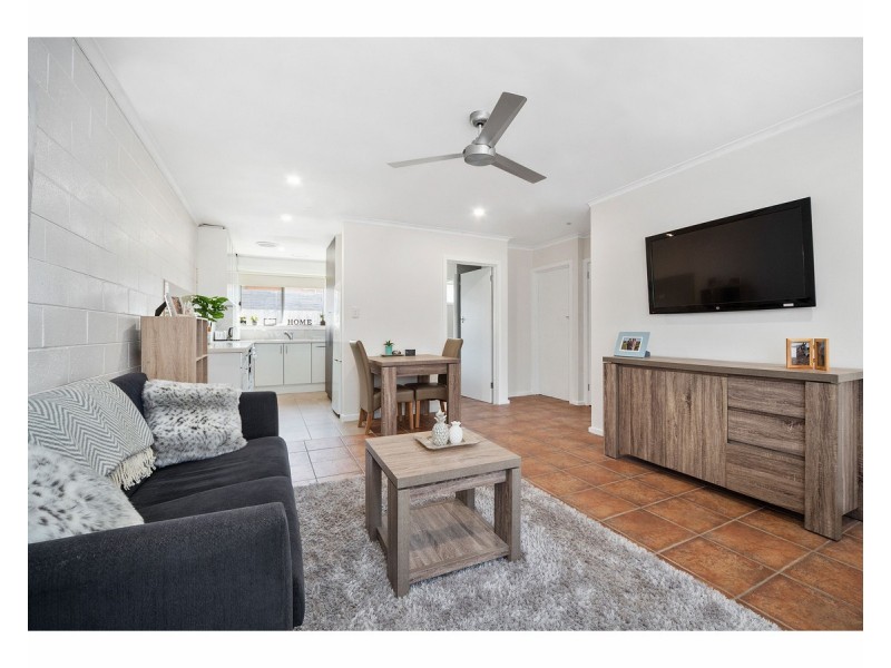 2/1-3 Braemar Street, Seaford VIC 3198