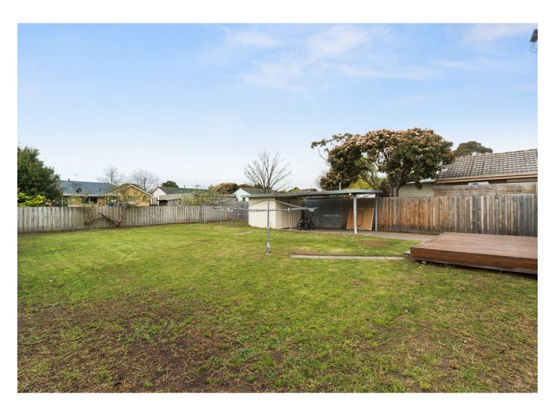 9 Longleaf Street, Frankston North VIC 3200