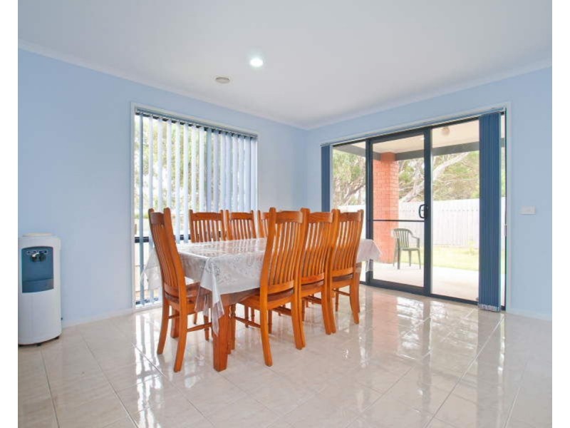 1 Mina Court, Carrum Downs VIC 3201