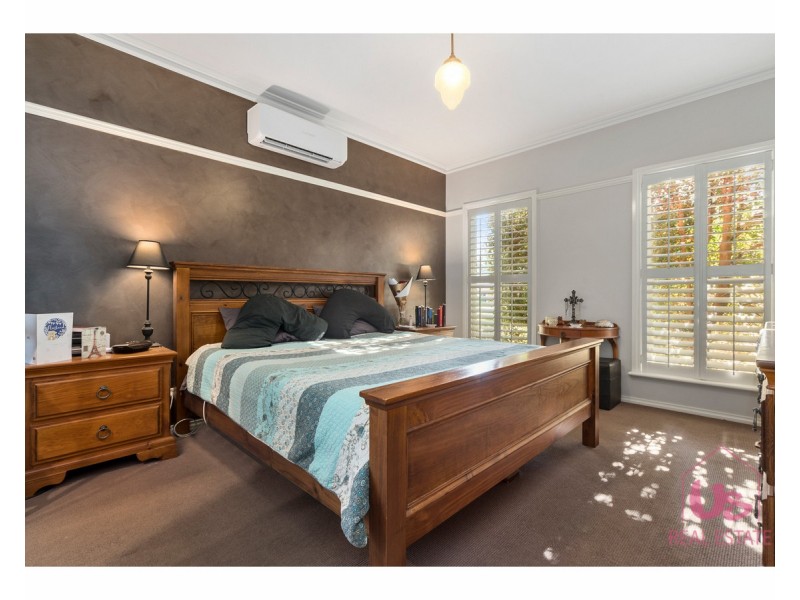 8 Heathwren Close, Frankston South VIC 3199