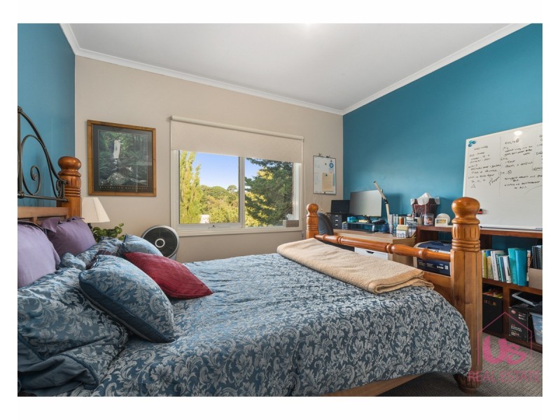 8 Heathwren Close, Frankston South VIC 3199