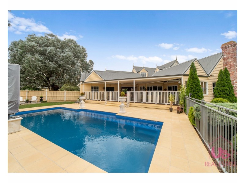 45 Scott Road, Cranbourne South VIC 3977