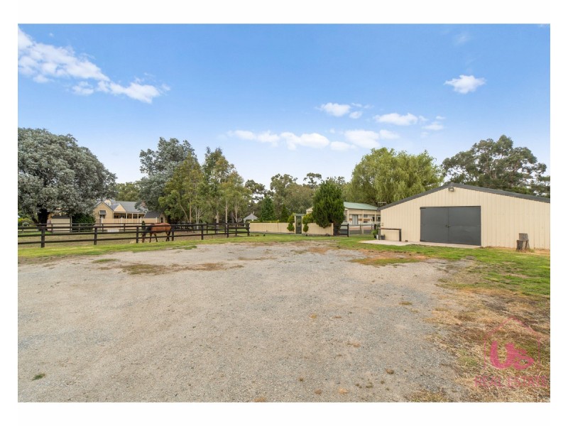 45 Scott Road, Cranbourne South VIC 3977