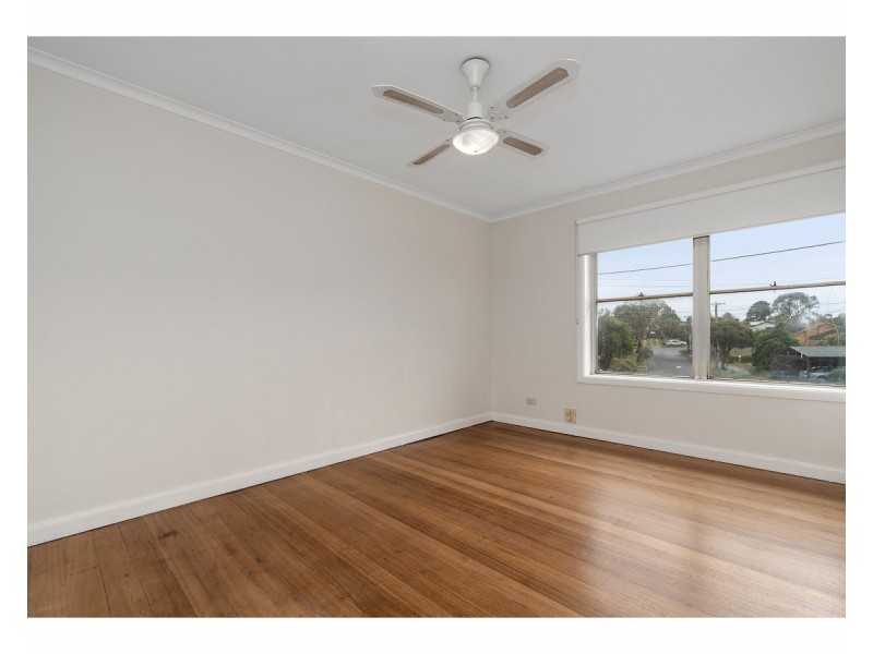 14 Hickory Crescent, Frankston North VIC 3200