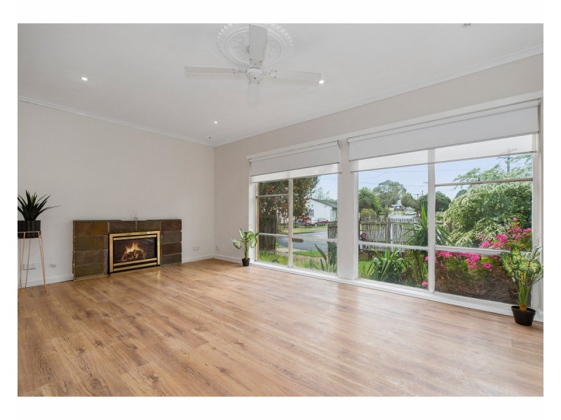 14 Hickory Crescent, Frankston North VIC 3200