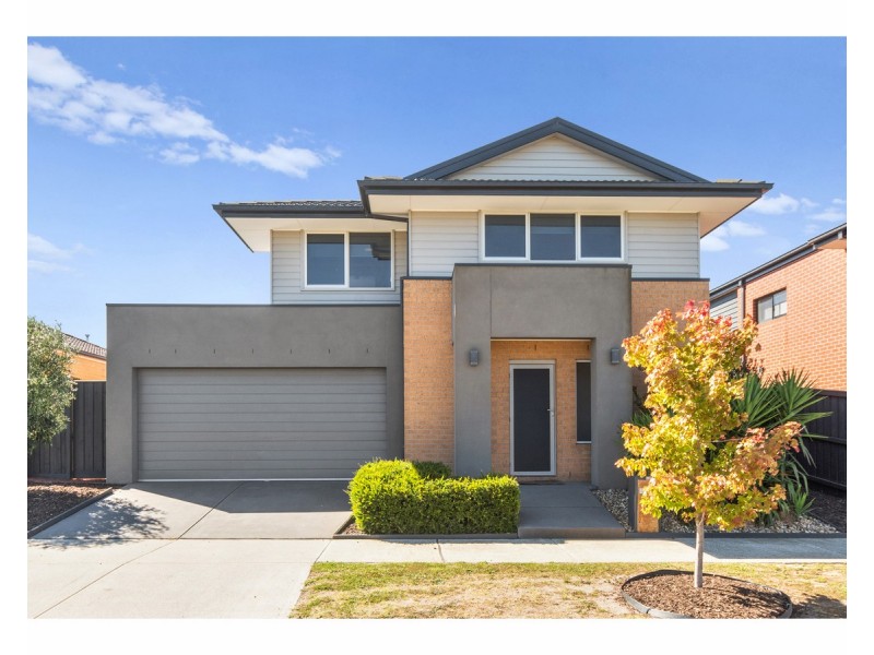 32b Green Gully Road, Clyde VIC 3978