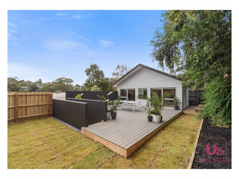 1/8 Brighton Street, Frankston South VIC 3199