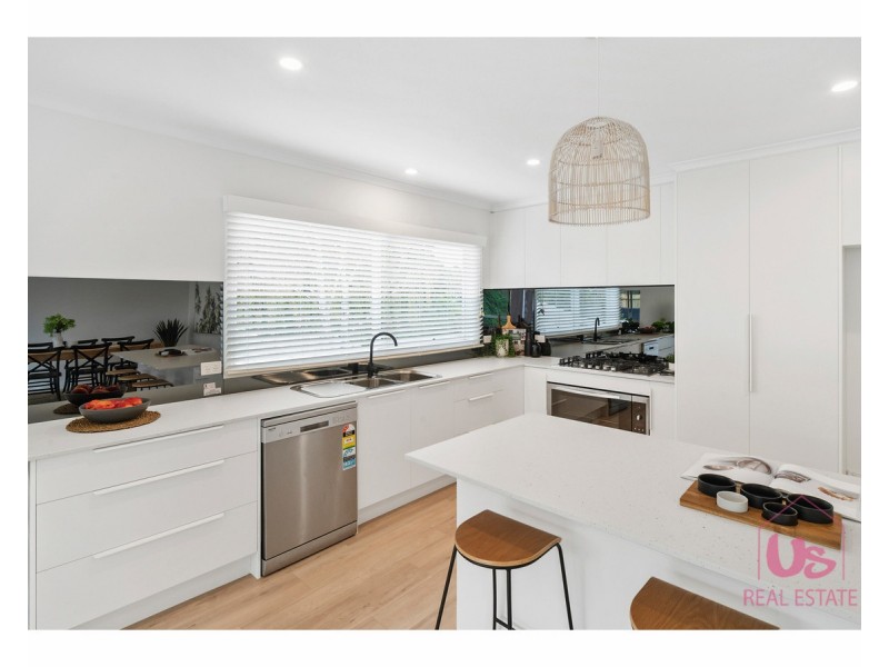 1/8 Brighton Street, Frankston South VIC 3199