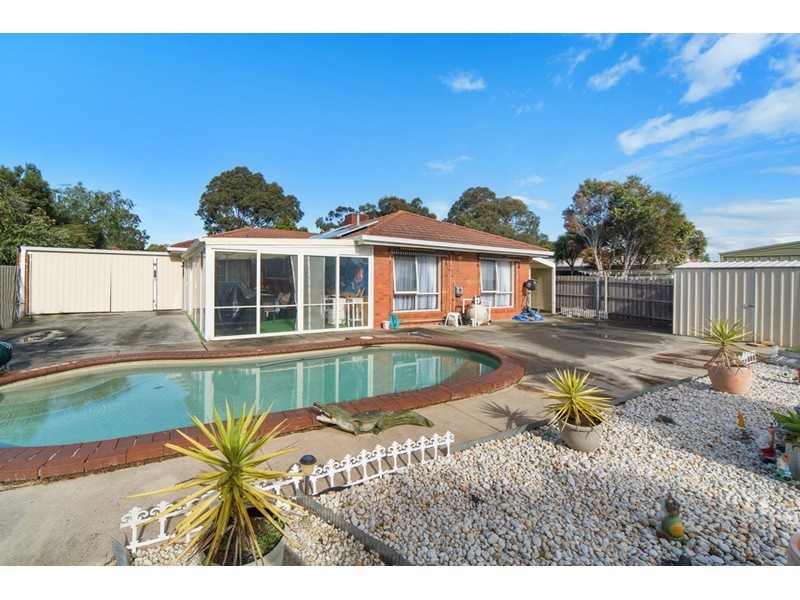 9 Shearwater Drive, Carrum Downs VIC 3201