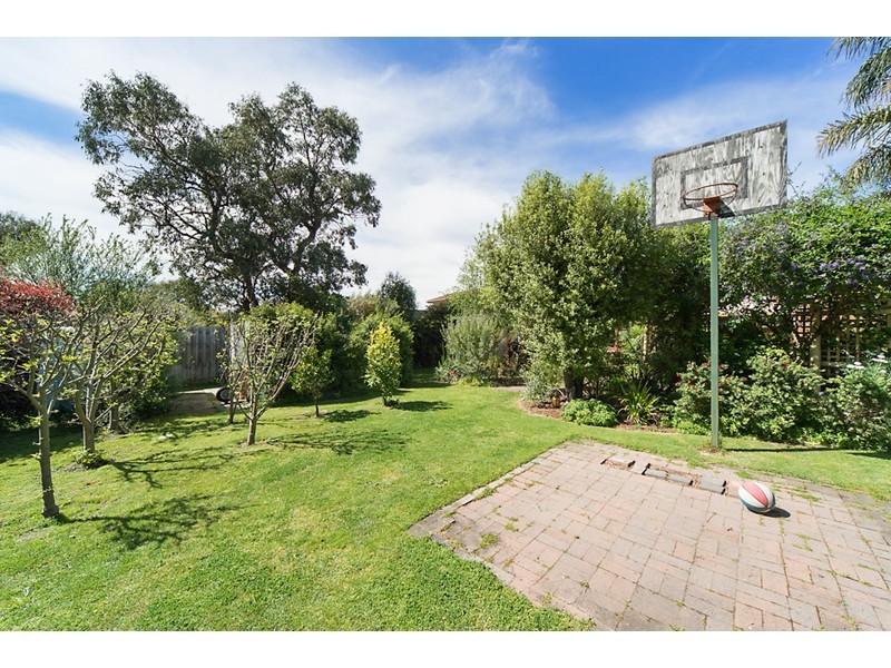 7 Burleigh Court, Frankston VIC 3199