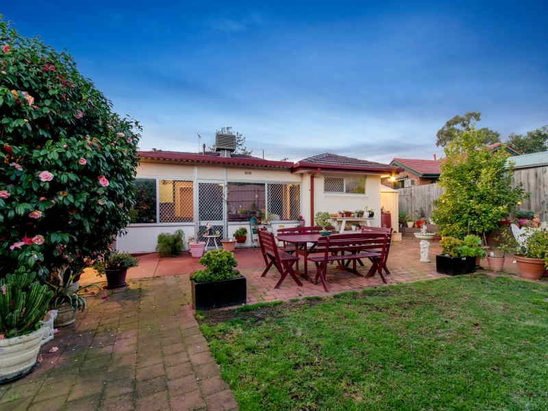 30 Fingal Drive, Frankston VIC 3199