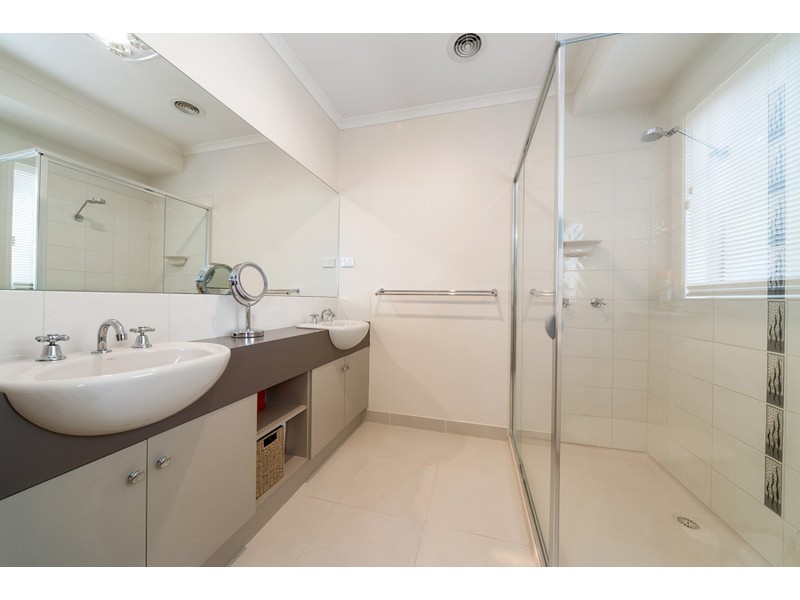 25 Pepperbush Crescent, Langwarrin VIC 3910