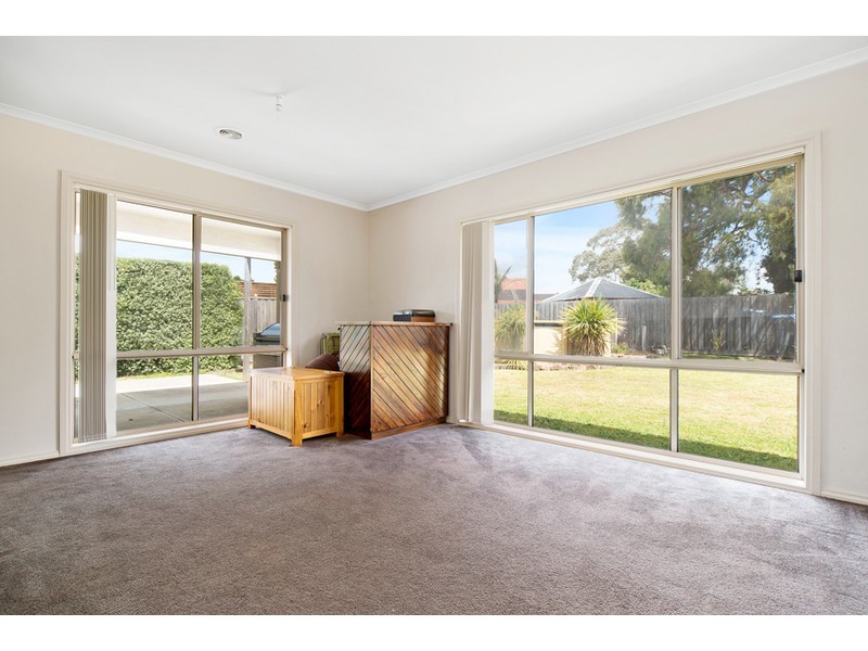 25 Pepperbush Crescent, Langwarrin VIC 3910