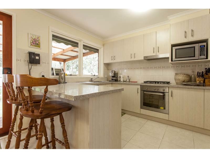 4 Surrey Court, Carrum Downs VIC 3201