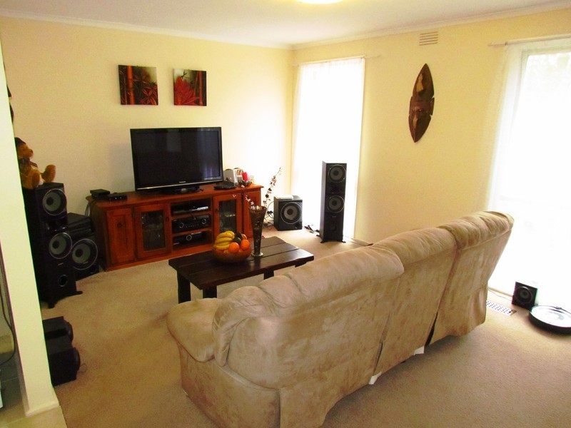 4 Surrey Court, Carrum Downs VIC 3201