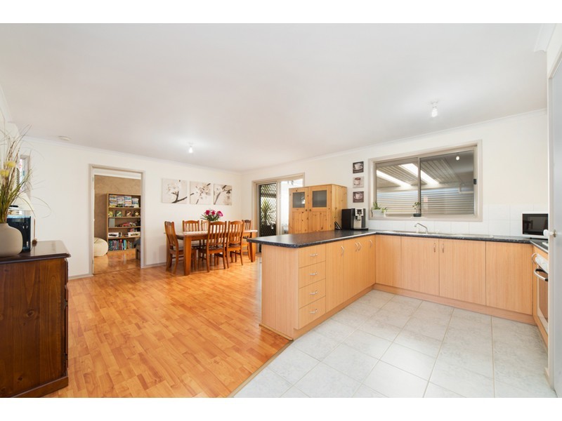 9 Landhill Close, Langwarrin VIC 3910