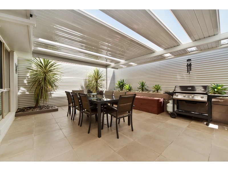 9 Landhill Close, Langwarrin VIC 3910