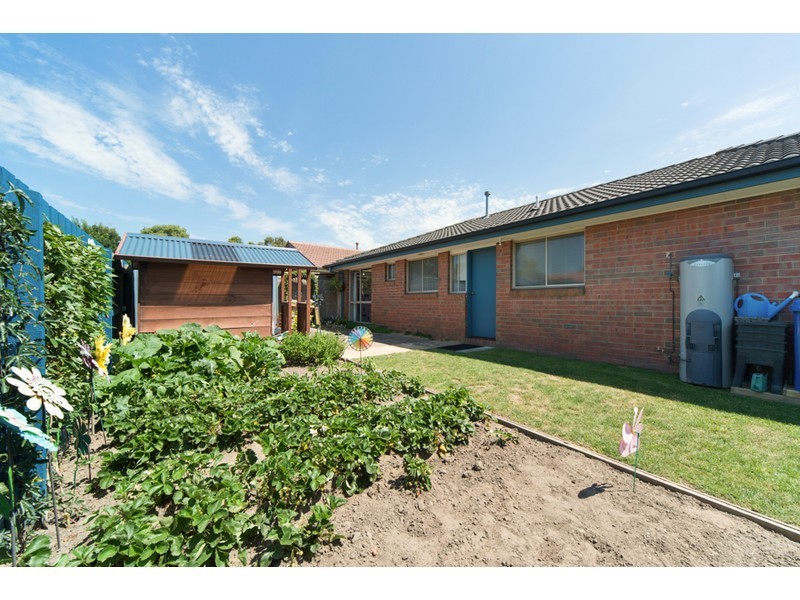 9 Landhill Close, Langwarrin VIC 3910