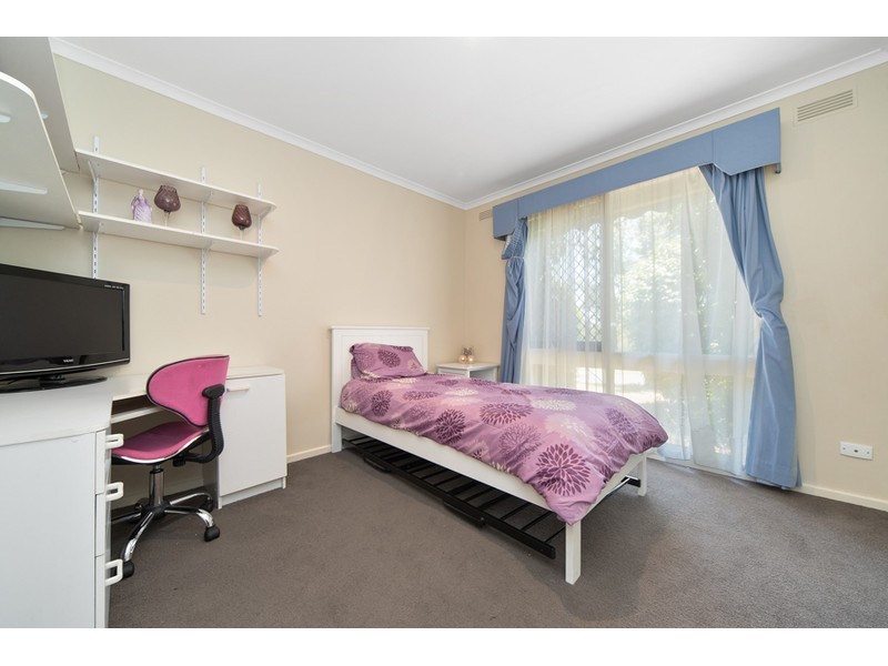 4 Elinga Crt, Frankston VIC 3199