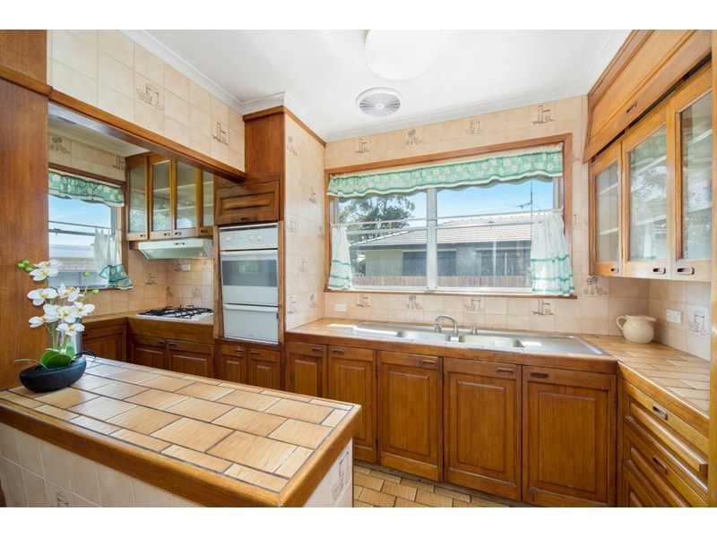 76 Brunning Crescent, Frankston North VIC 3200