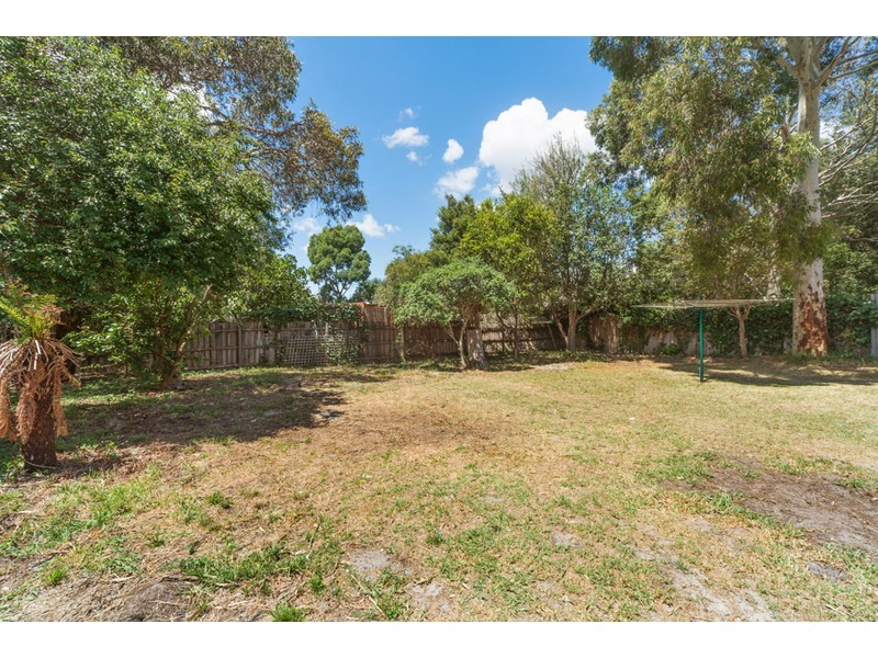 50 Pine Street, Frankston North VIC 3200