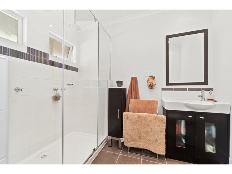 18 Raymond Avenue, Langwarrin VIC 3910