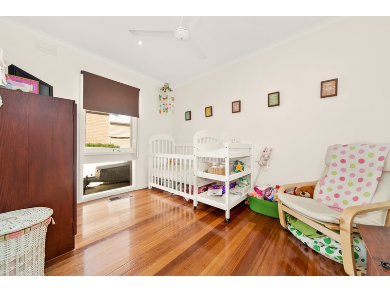 18 Raymond Avenue, Langwarrin VIC 3910