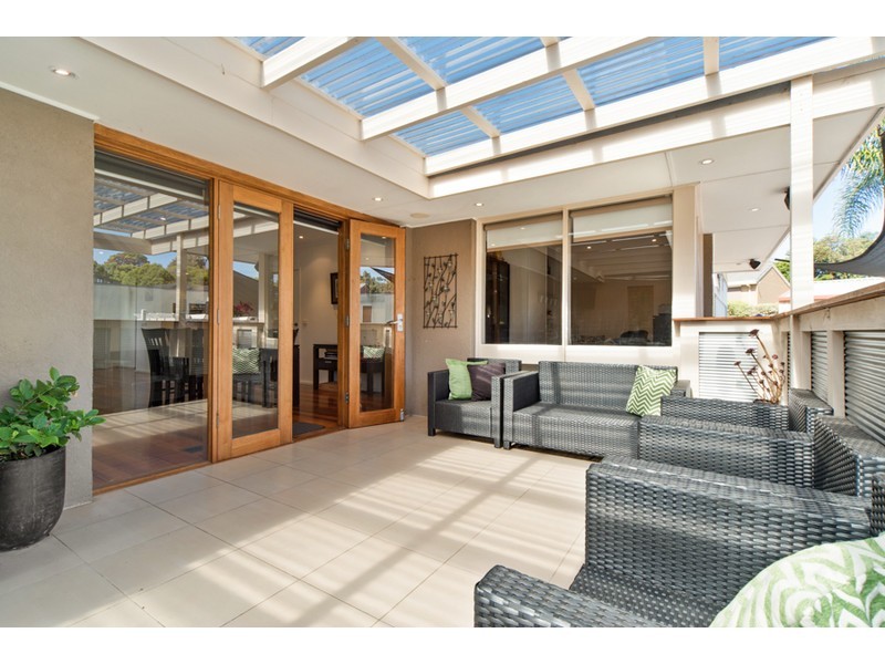 18 Raymond Avenue, Langwarrin VIC 3910