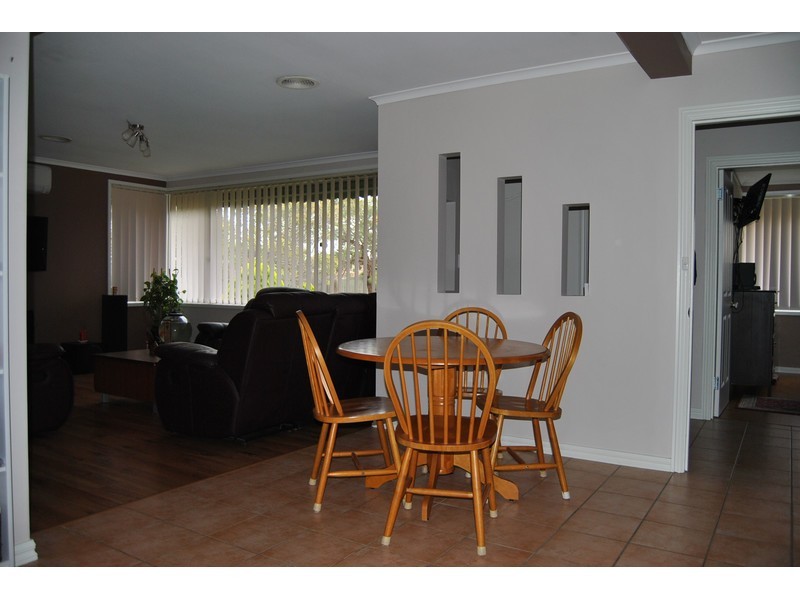 82 Ashleigh Avenue, Frankston VIC 3199