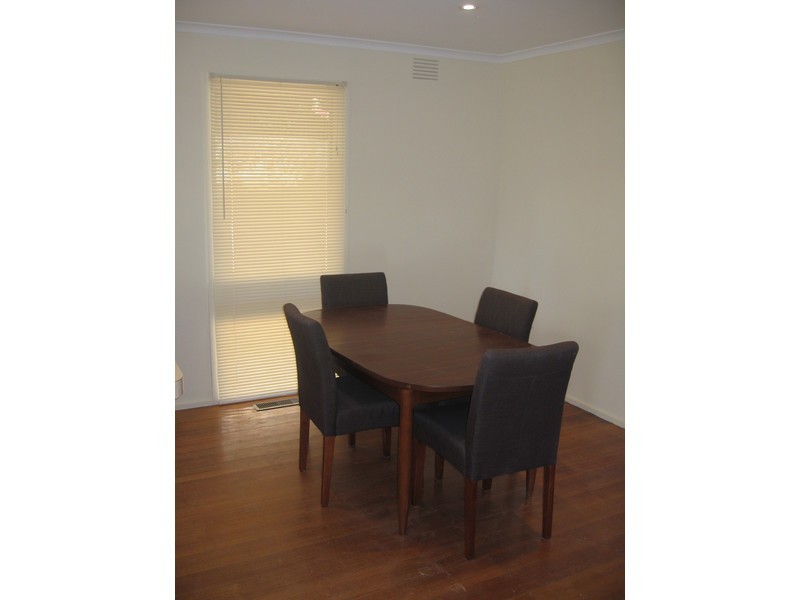 12 Parkview Drive, Frankston VIC 3199